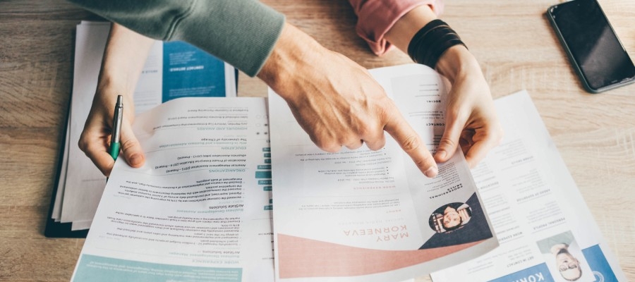The Evolution of Recruitment & the Rise of Informed Search