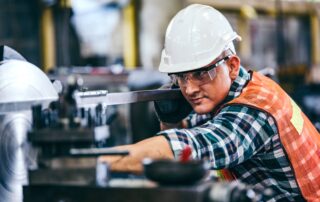 Why Leading Manufacturing Executive Recruiters Are Thinking in Pipelines, Not Placements